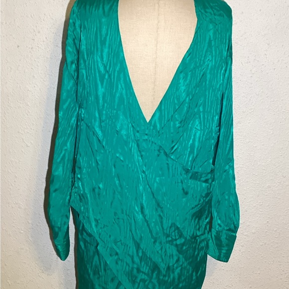 Holly Sharp vintage green open back blouse size 0/S - Picture 5 of 11